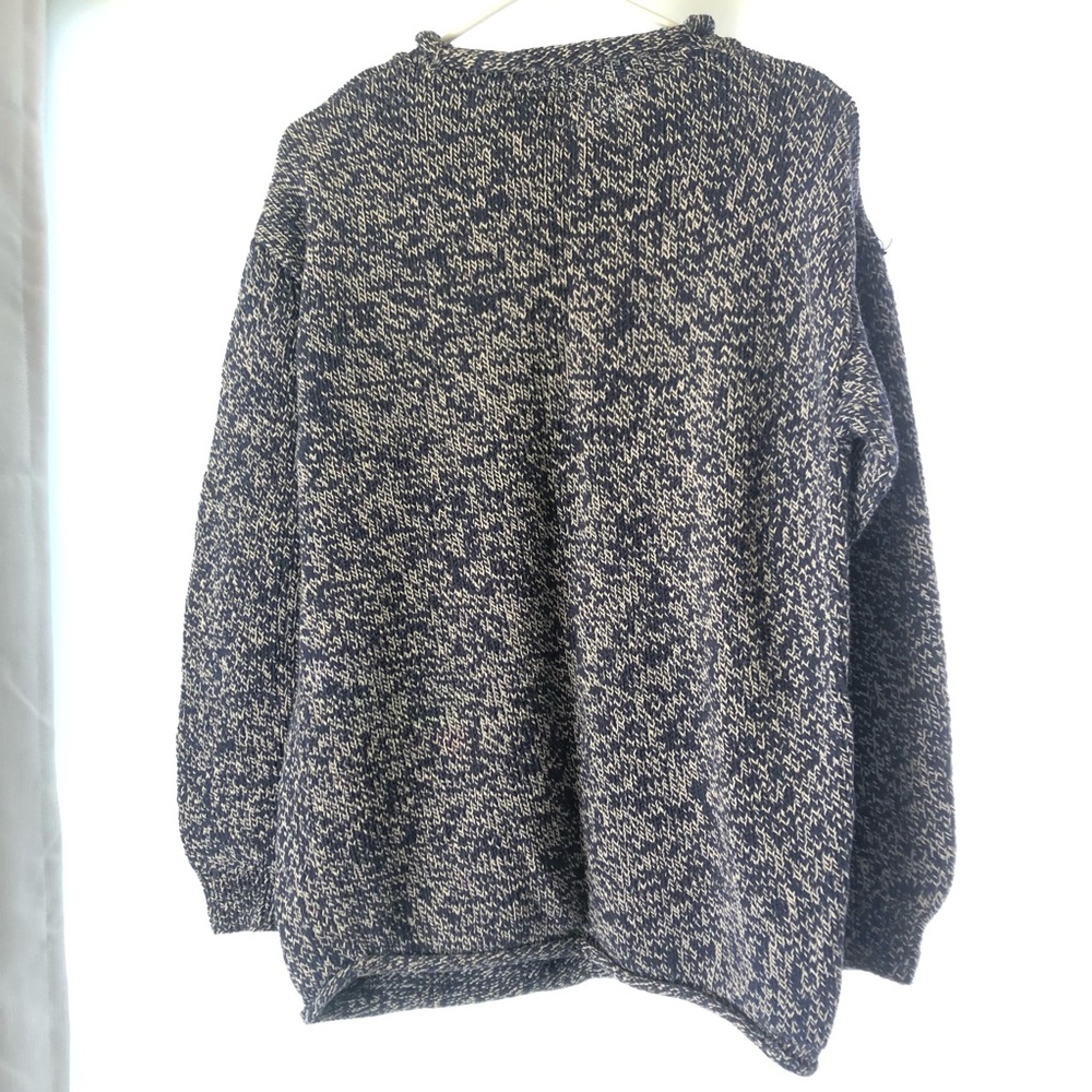 90s Grunge Sweater - Picture 2 of 4